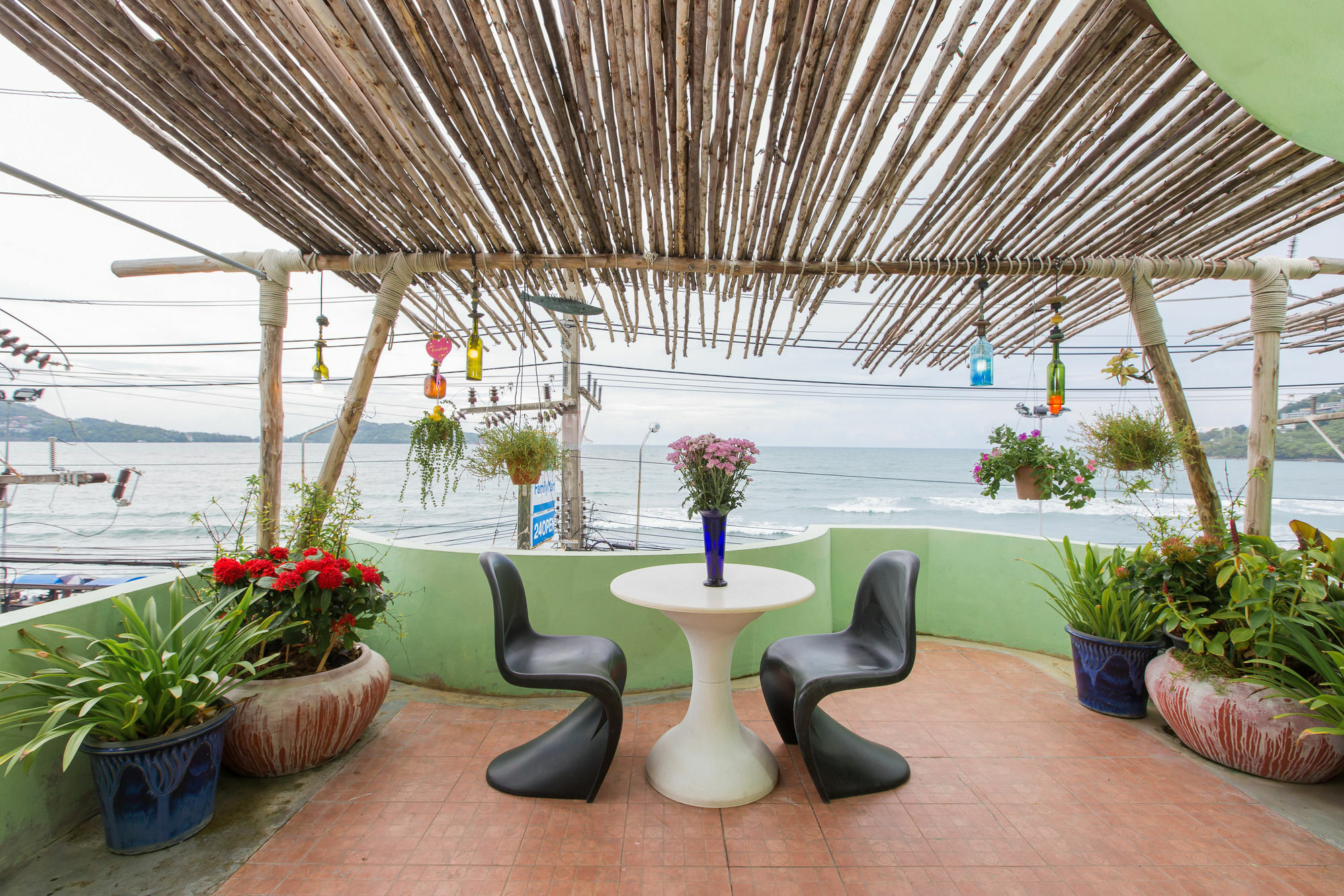 Barefoot Hotel Kalim Beach Front Patong Extérieur photo