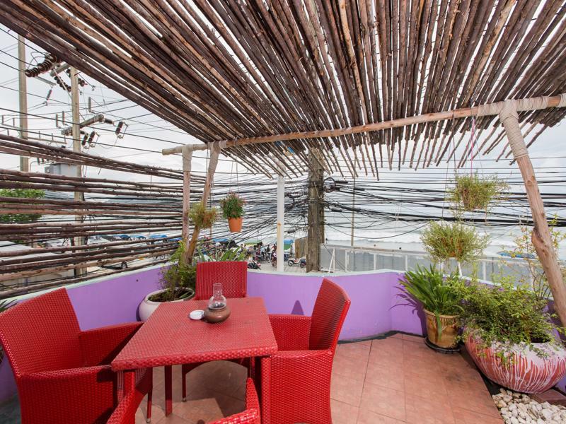 Barefoot Hotel Kalim Beach Front Patong Extérieur photo