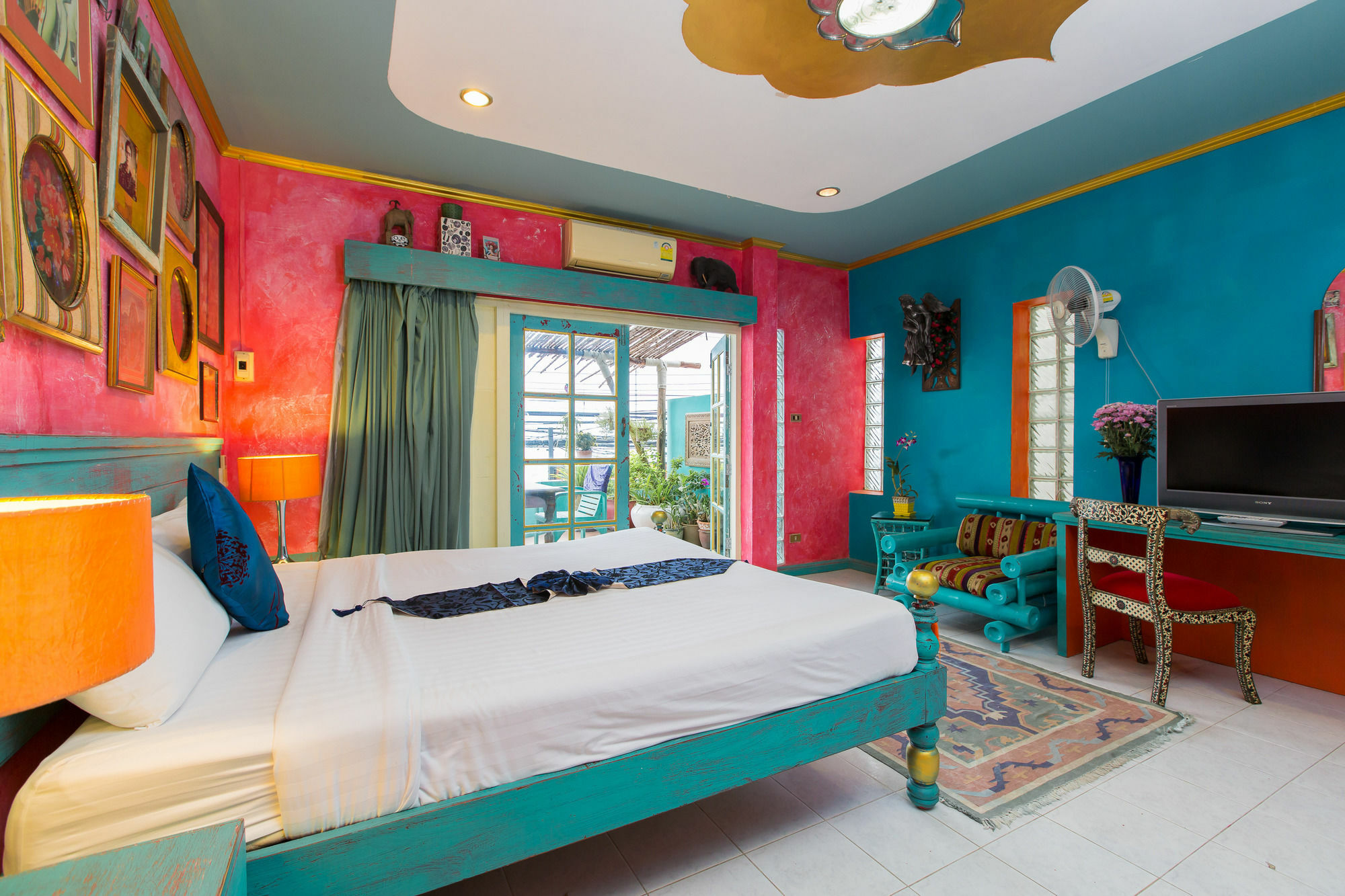 Barefoot Hotel Kalim Beach Front Patong Extérieur photo